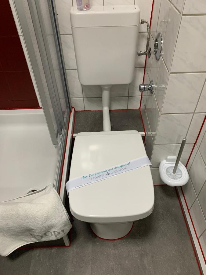 Best-Preis -Gold Suite- Mit Netflix, Self-Check-In, Ebike Ladestation, Fahrradraum, Wlan, Netflix Und Massagesessel - Direkt Am Elberadweg Im Herzen Von Wittenberge Dış mekan fotoğraf