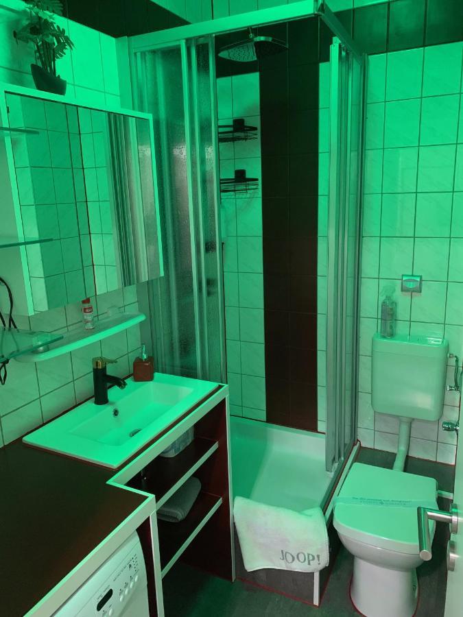 Best-Preis -Gold Suite- Mit Netflix, Self-Check-In, Ebike Ladestation, Fahrradraum, Wlan, Netflix Und Massagesessel - Direkt Am Elberadweg Im Herzen Von Wittenberge Dış mekan fotoğraf
