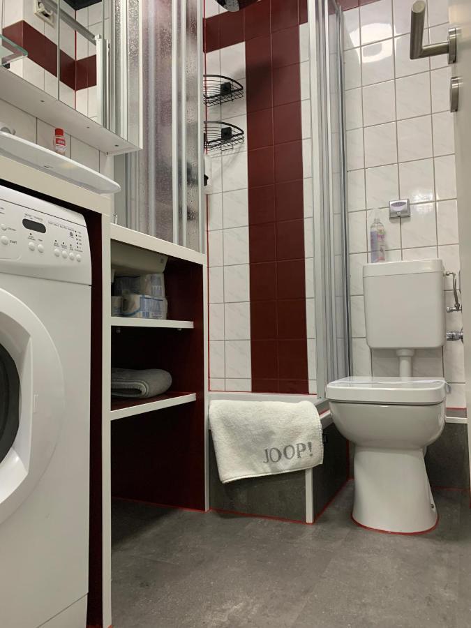 Best-Preis -Gold Suite- Mit Netflix, Self-Check-In, Ebike Ladestation, Fahrradraum, Wlan, Netflix Und Massagesessel - Direkt Am Elberadweg Im Herzen Von Wittenberge Dış mekan fotoğraf